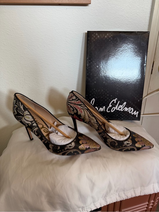 Sam Edelman Shoes - Sam Edelman Black Brocade Pointed-Toe Heels with Gold and Pink Floral Embroidery